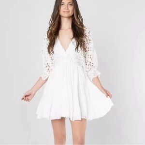 Free People Bella Note Eyelet Plunge v-neck white cotton dress Sz S